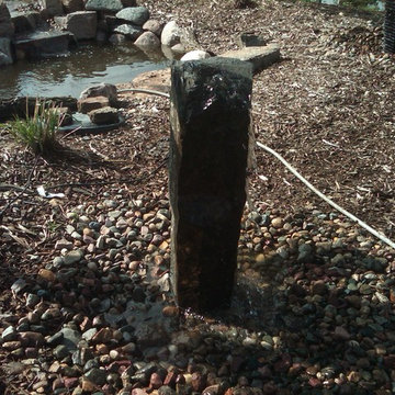 Fountainscapes: Bubbling Boulder, Spilling Urns, and Other Vignette Fountains