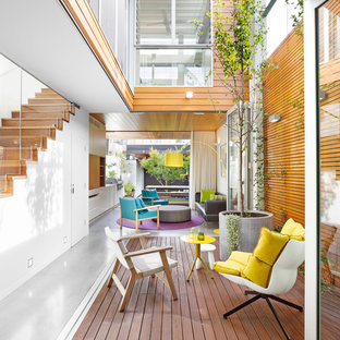 シドニーのコンテンポラリースタイルのおしゃれなデッキの写真