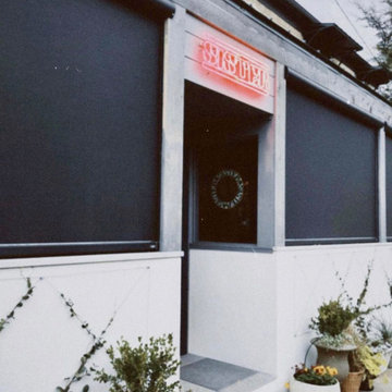 Outdoor Screen Shades & Shade Systems - Manual & Motorized