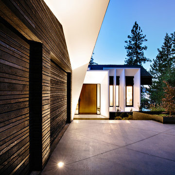Kalamalka Lake Home