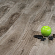 vinyl/laminate