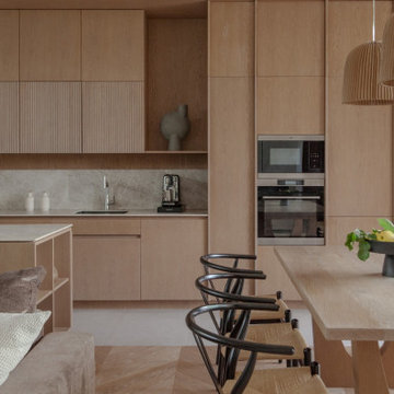 Florim Yamuna & Oak vaneer Kitchen – Minimalist Design with Seamless Details