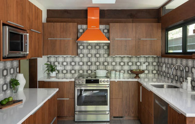 Kitchen of the Week: Preserving a 1970 Home’s Modern Flavor