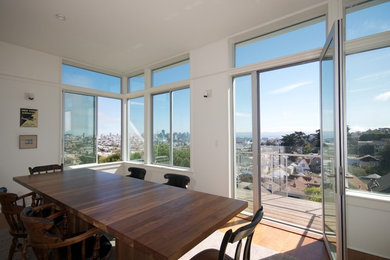 Design ideas for a mid-sized contemporary dining room in San Francisco.
