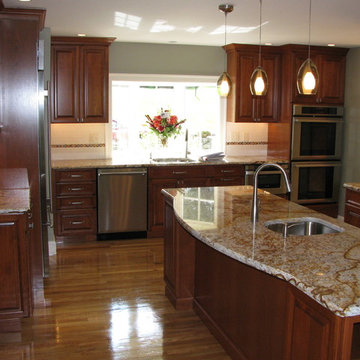 Traditional Cherry Wood Kitchen in Arlington