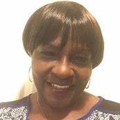Edna Molina's photo