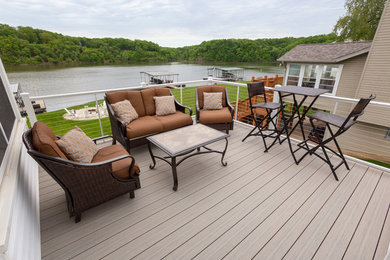 Deck photo in St Louis