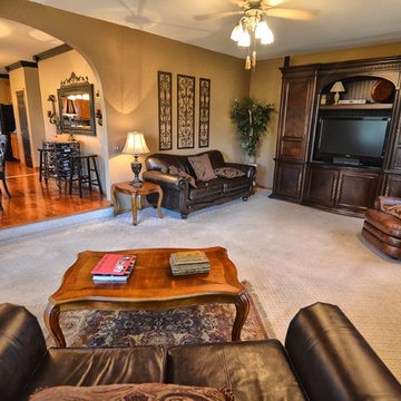 45300 Yorkshire Dr Macomb Township, MI 48044