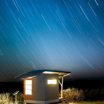 Lama Foundation Hut