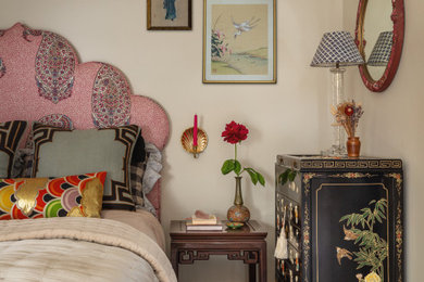 Inspiration for a traditional bedroom in London.