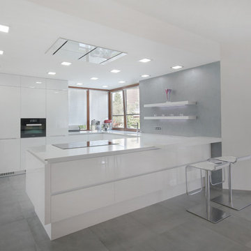 Snow white interior