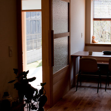 SRhouse ワイルドなオークの質感を中心にデザインした家