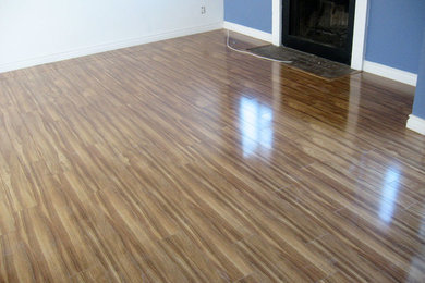 Exotic Walnut Glossy Laminate Floor
