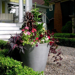 Designer Planters for sale - Outdoor Pots And Planters