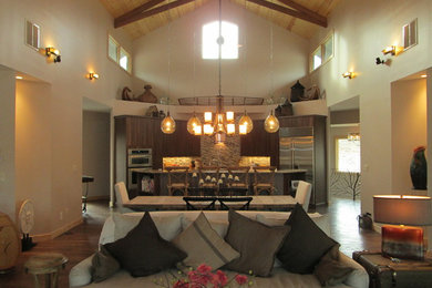 Inspiration for a contemporary family room remodel in Chicago