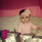 Kelly Hellickson's photo