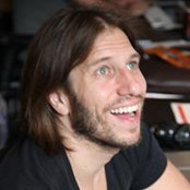 Jay Stakelon's photo