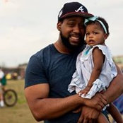 Carey Mays's photo