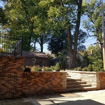 Oakwood Retaining Wall & Steps
