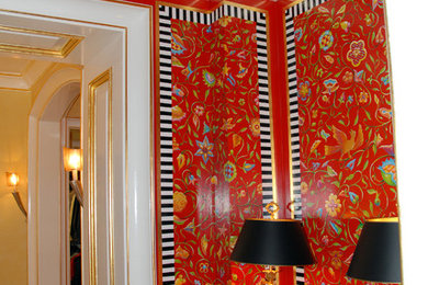 Eclectic home design photo in Dallas