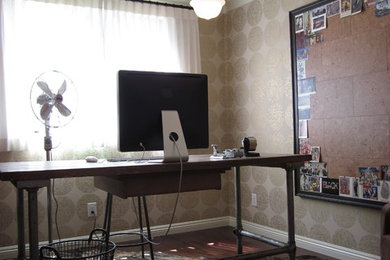 Home office - eclectic home office idea in Los Angeles