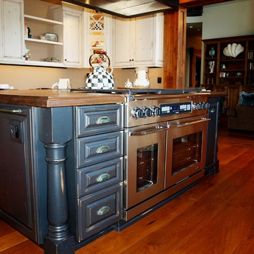 Custom home Design / Kitchen / Bath / Office / Utility