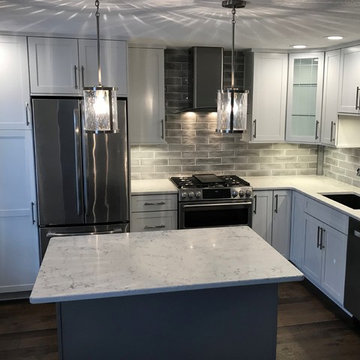 Bright White & Gray Townhouse Kitchen Design