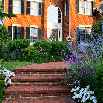 Front Yard Landscape Design in Herndon, Virginia