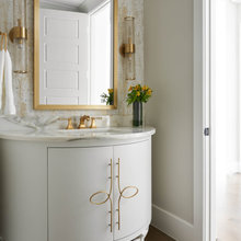Powder Bath - downstairs