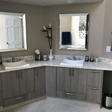 Grant Place Master Bath