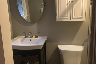Example of a classic bathroom design in New York