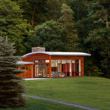 Lakeville House