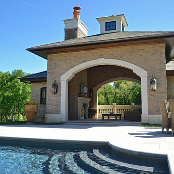 Poolside Entertainment | TV & Sound Systems