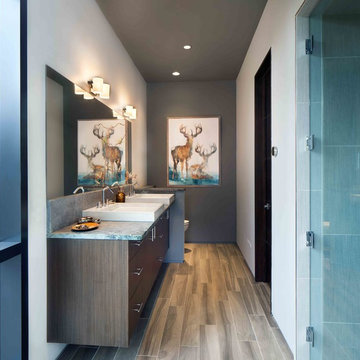 Mountain side Modern Nest