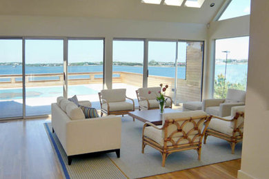 Inspiration for a coastal home design remodel in New York