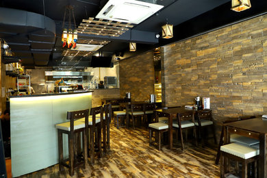 Mountain style home bar photo in Other