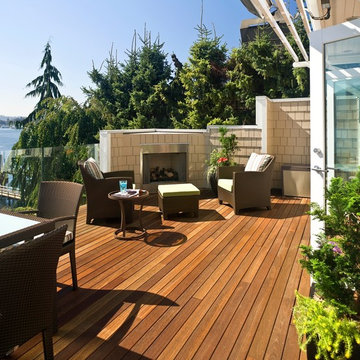 Deep Cove Deck - Bringing the Outside to the Inside