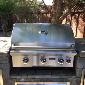 Outdoor Kitchens