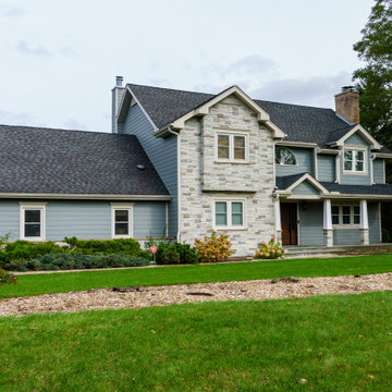 Traditional Home Siding Remodel in Lincolnshire, IL