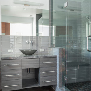 Bäder mit Schieferboden und Quarzwerkstein-Waschtisch Ideen, Design