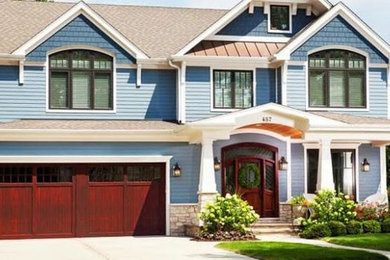 Example of an arts and crafts exterior home design in Austin