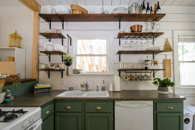 This is an example of an eclectic kitchen in Austin.