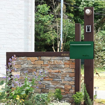植物を引き立てるナチュラルブラウン