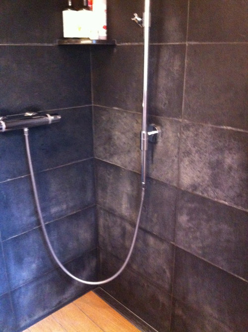 Help Can I Paint A Natural Slate Stone, Is It Ok To Paint Shower Tiles