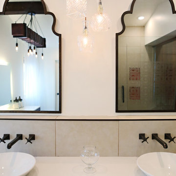 Bath Crashers - Episode "Mediterranean Mood"