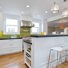 Kitchen / Built Ins