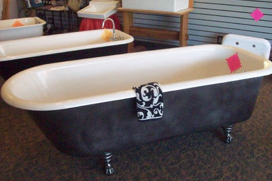 Antique Refinished Clawfoot tub, iron clear exterior