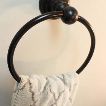 Elegant Powder Bath