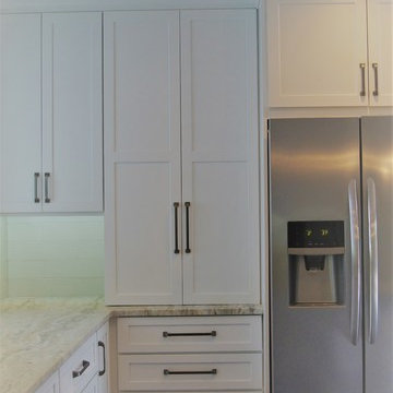 Atlantic Beach,  Beach Bungalow White Kitchen