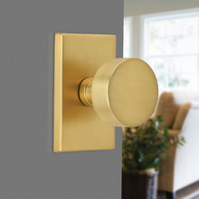 Knobs/Hinges